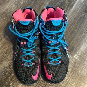 These are the lebron 12 chromosomes